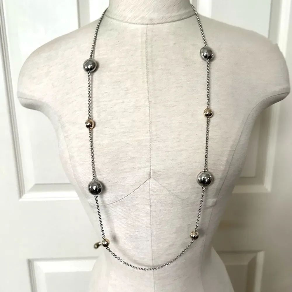 Chicosย gold/silver toneโhammeredโballโnecklace